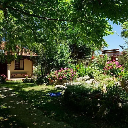 Mountain Vendégház Doger Koyu